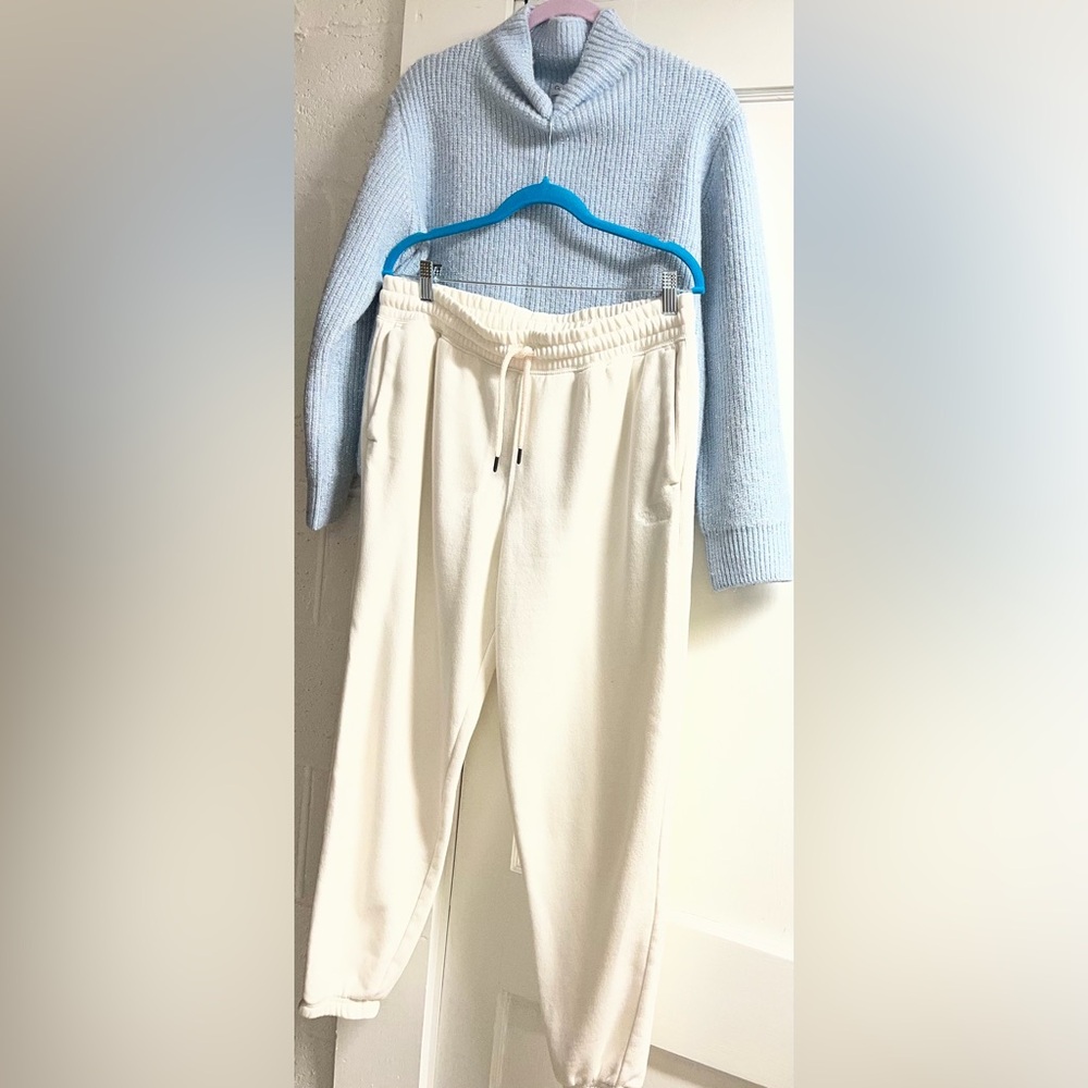 Calvin Klein Light Blue Metallic Knit Sweater/the North Face sweat pants